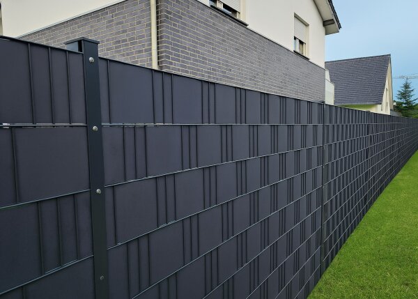 Zaunanlage Komplettset, 20 Meter Länge, 1830 mm Höhe, zum Einbetonieren,  RAL7016, anthrazit